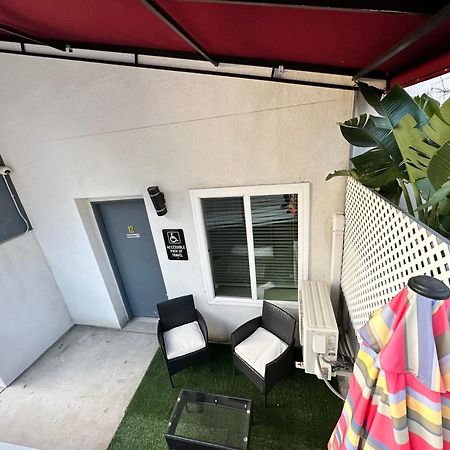 Studio With Private Entrance Next To Balboa Park サンディエゴ エクステリア 写真